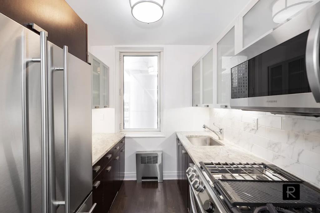 212 East 47th Street Midtown East New York NY 10017