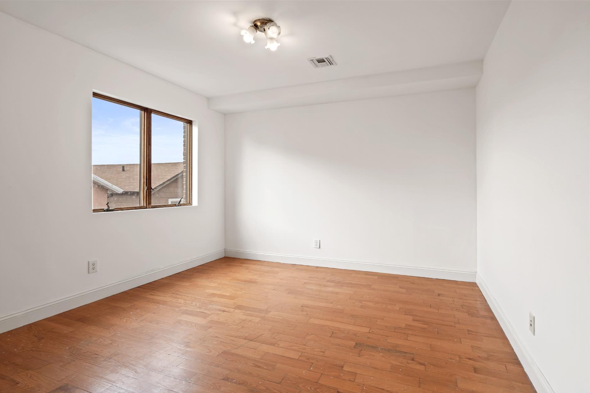 3424 Guider Avenue Brighton Beach Brooklyn NY 11235