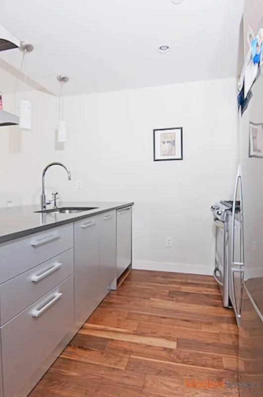 10-63 Jackson Avenue C7 Hunters Point Queens NY 11101