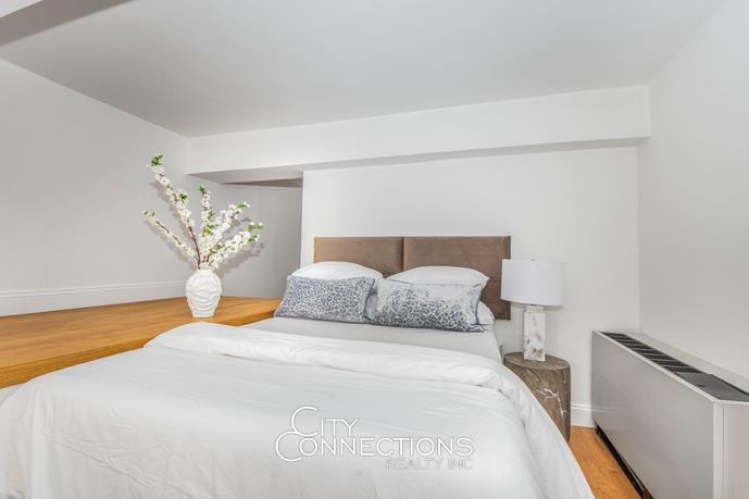 310 East 46th Street 11-D Turtle Bay New York NY 10017