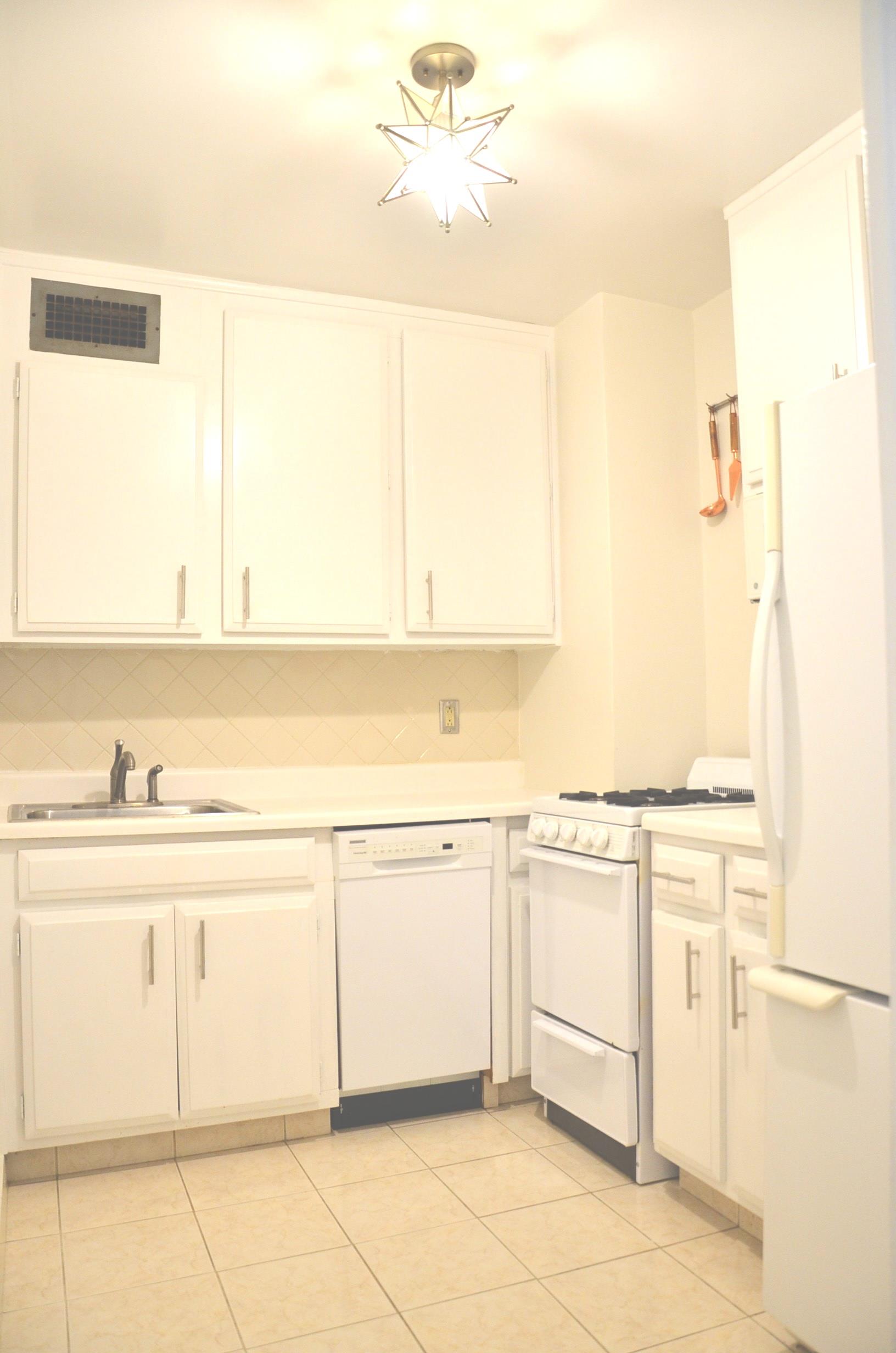 305 East 24th Street Kips Bay New York NY 10010
