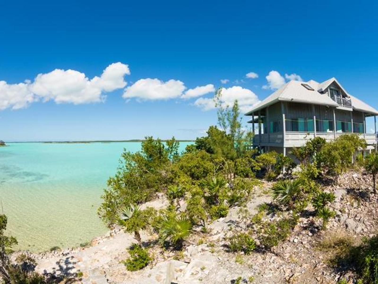 467 Chalk Sound Drive Out of NYC Sapodilla Bay Providenciales TKCA 1ZZ