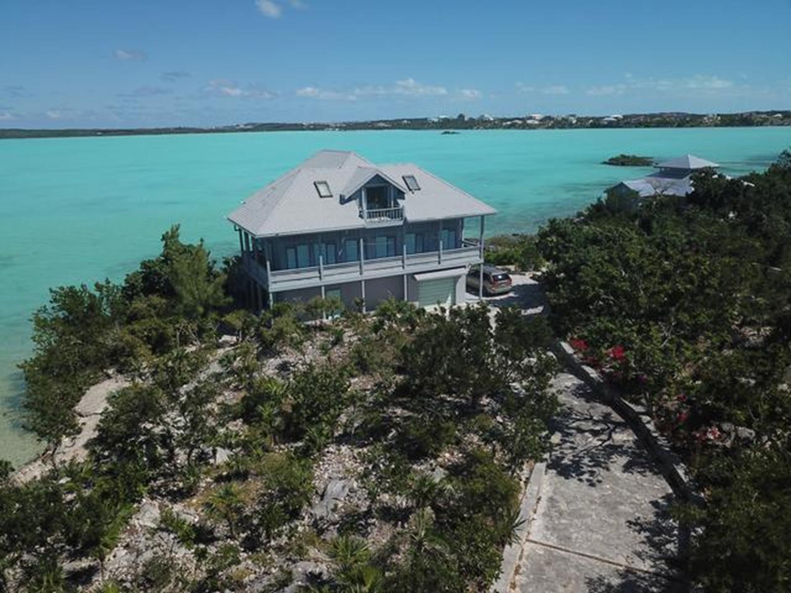 467 Chalk Sound Drive Out of NYC Sapodilla Bay Providenciales TKCA 1ZZ