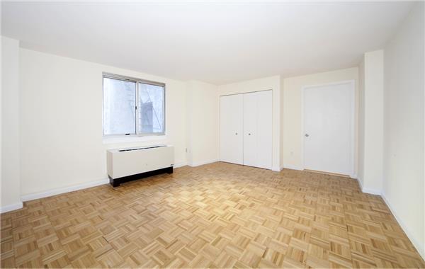 308 East 38th Street, #14-F