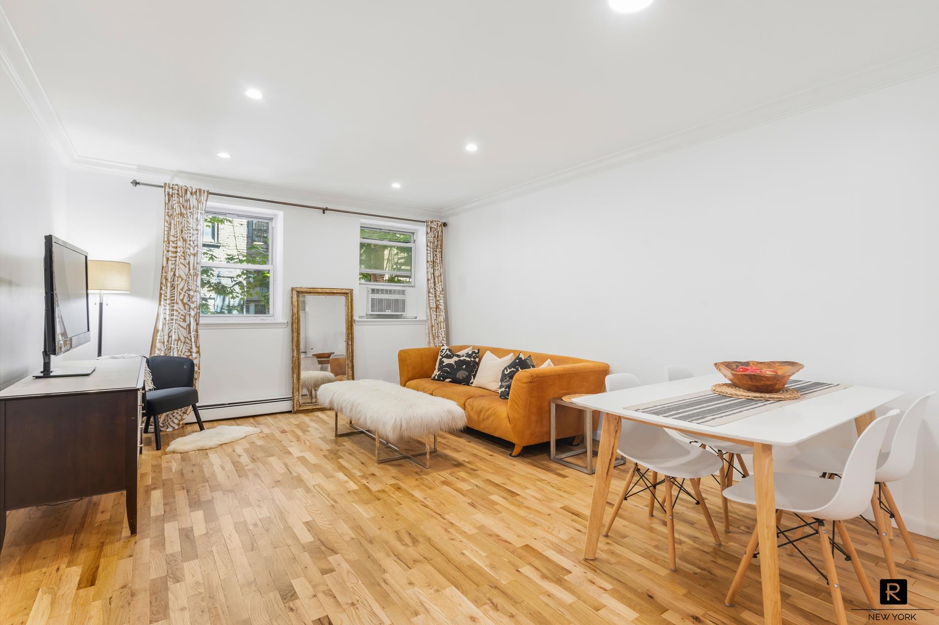 319 East 105th Street East Harlem New York NY 10029
