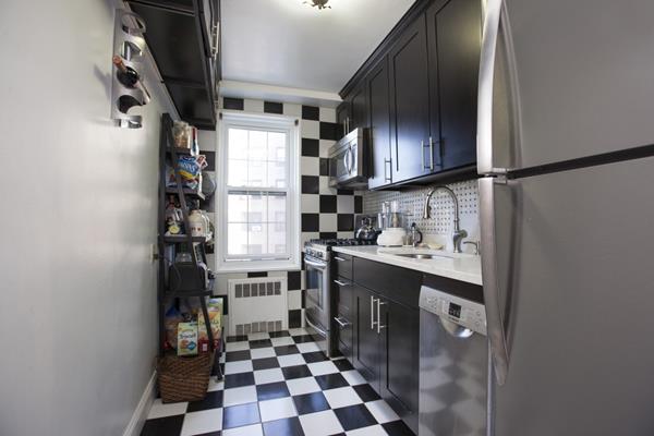 140-21 Burden Crescent Briarwood Queens NY 11435