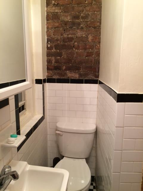 234-236 Thompson Street 7 Greenwich Village New York NY 10012
