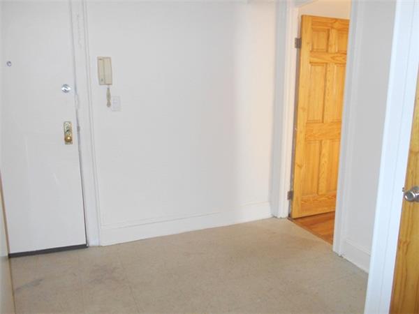 172 Spring Street 7 Soho New York NY 10012