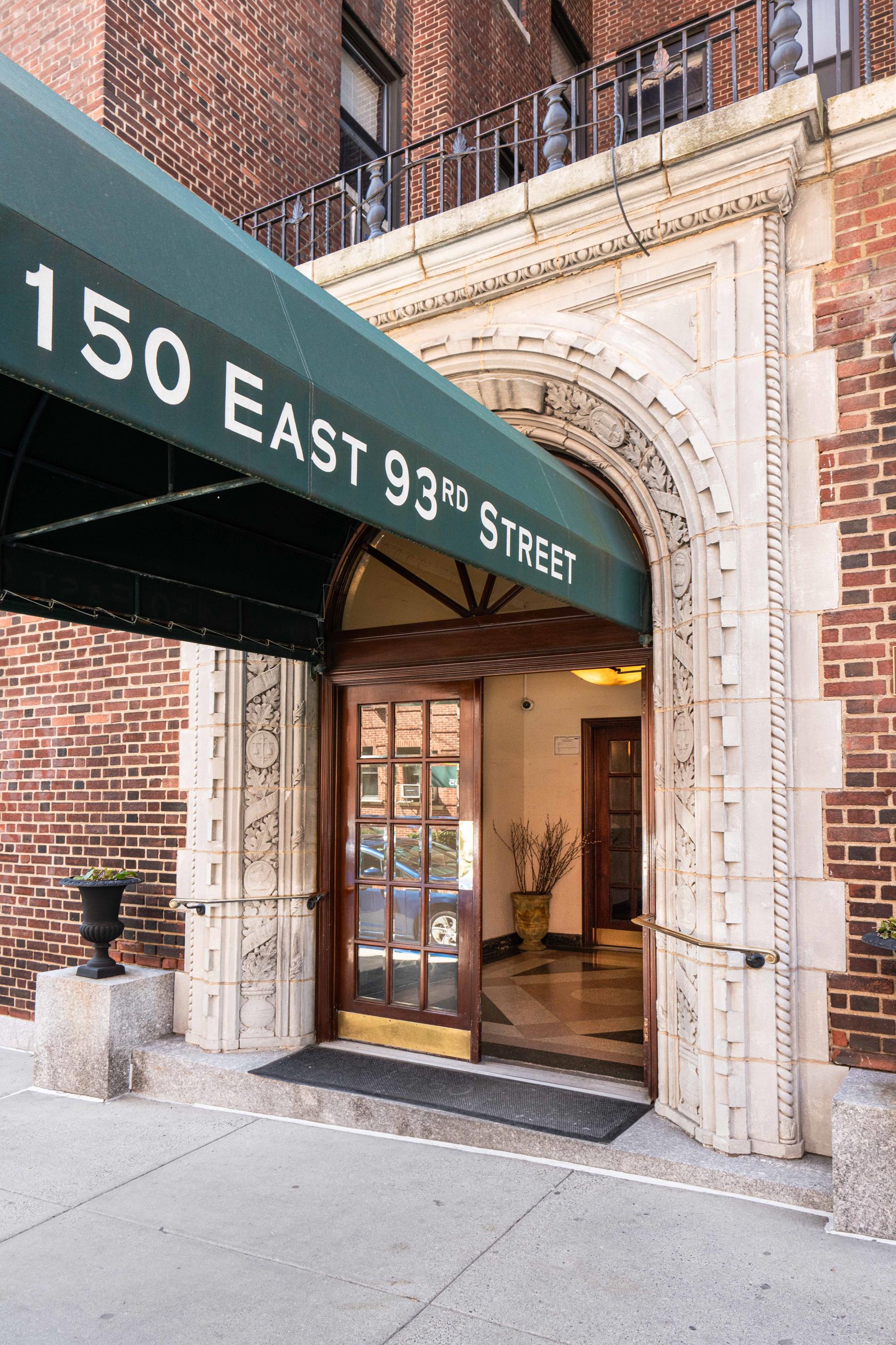 150 East 93rd Street 4-D Carnegie Hill New York NY 10128