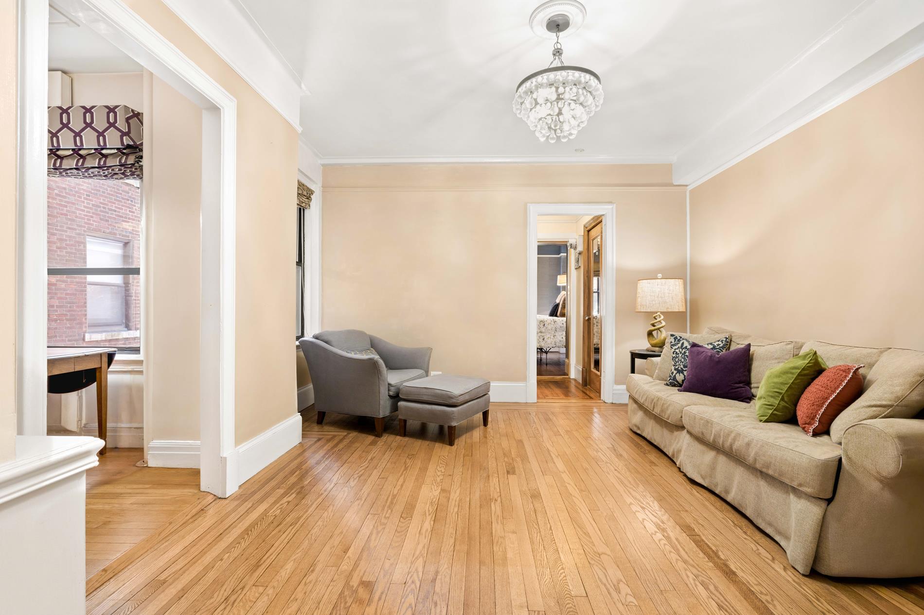 150 East 93rd Street 4-D Carnegie Hill New York NY 10128