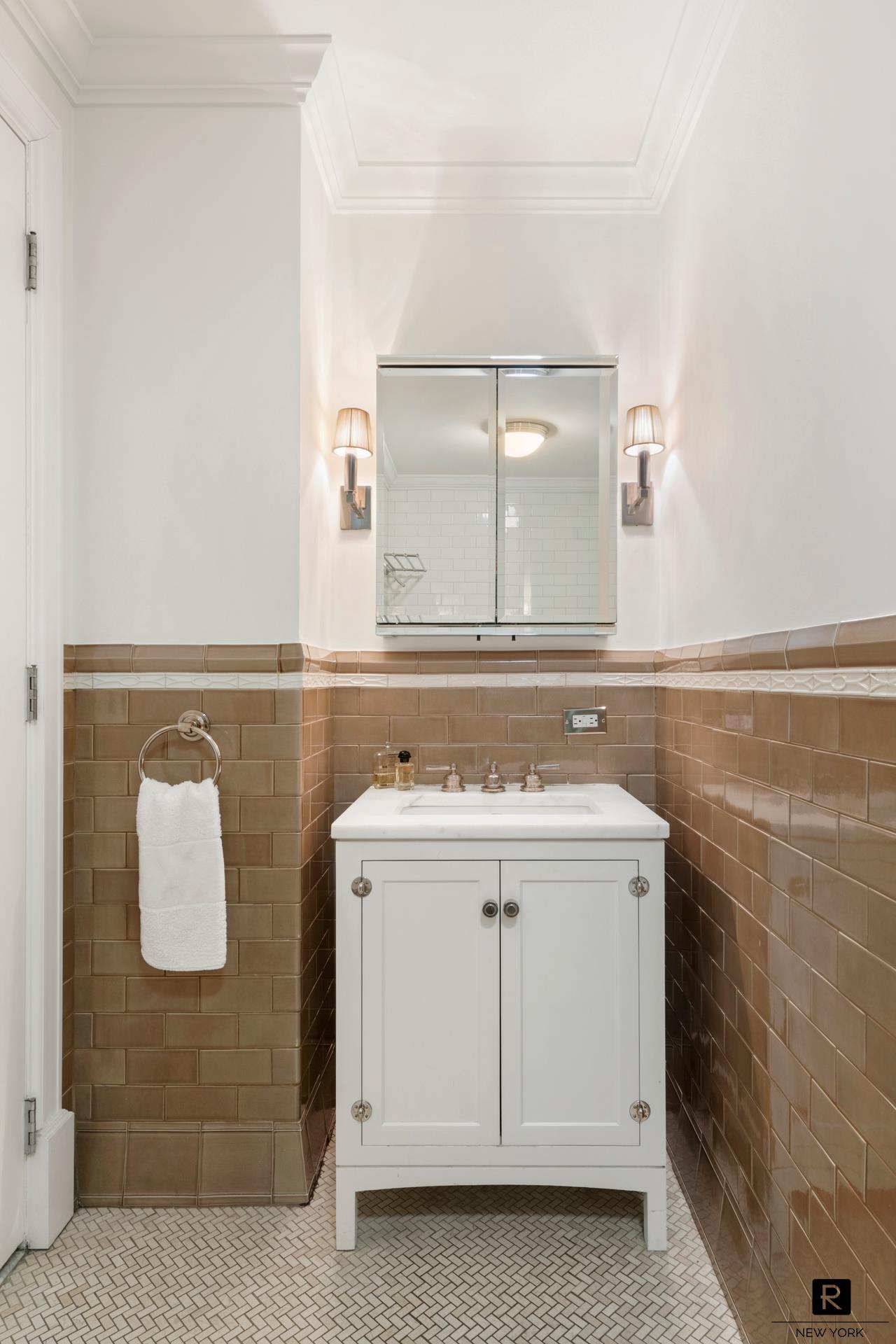 27 West 72nd Street Upper West Side New York NY 10023