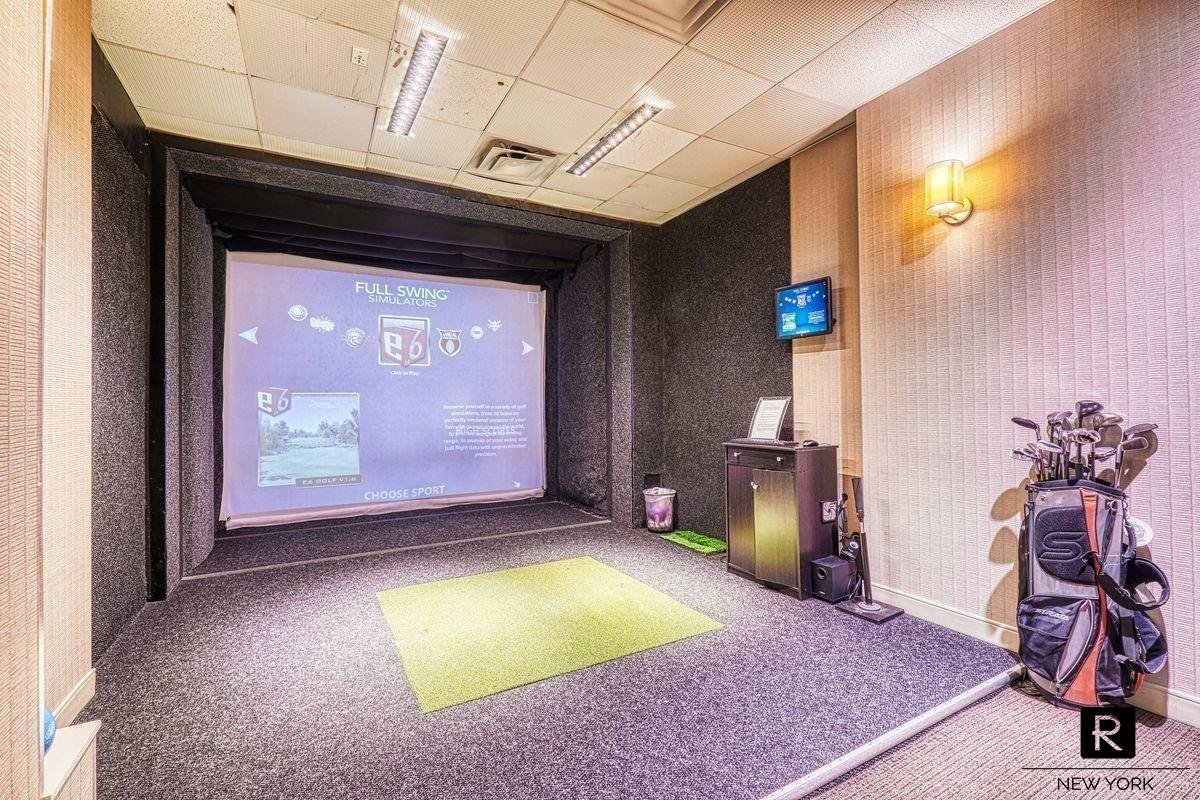 330 East 38th Street Murray Hill New York NY 10016