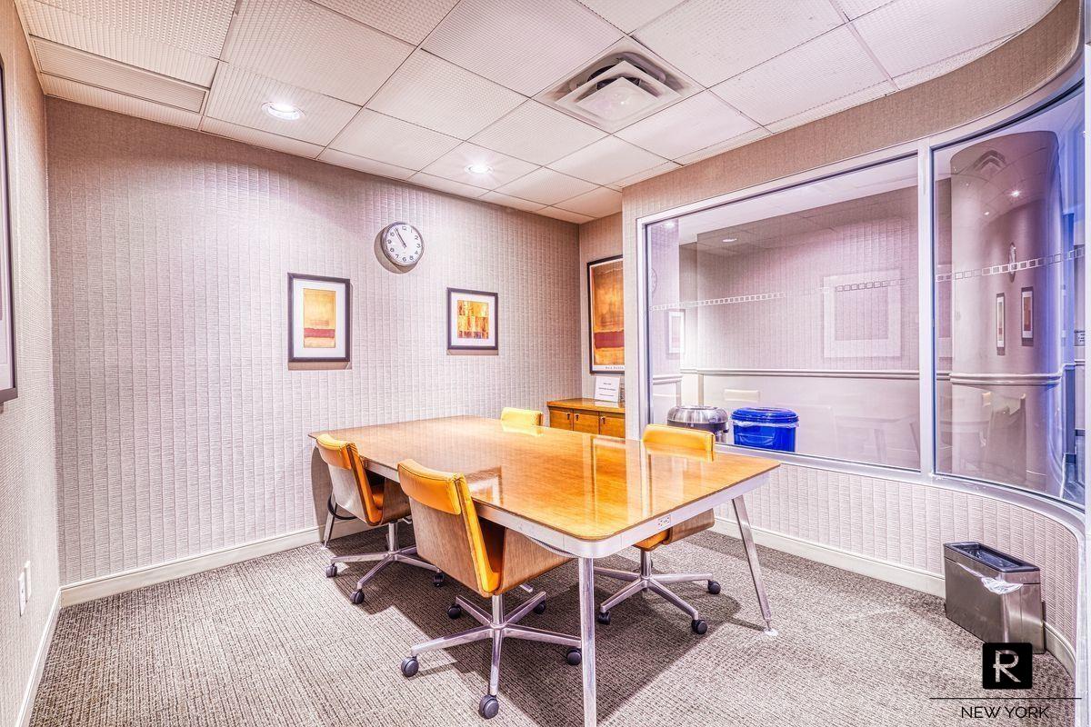 330 East 38th Street Murray Hill New York NY 10016