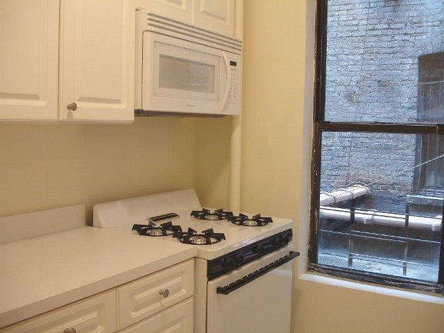 502 Amsterdam Avenue 22 Upper West Side New York NY 10024