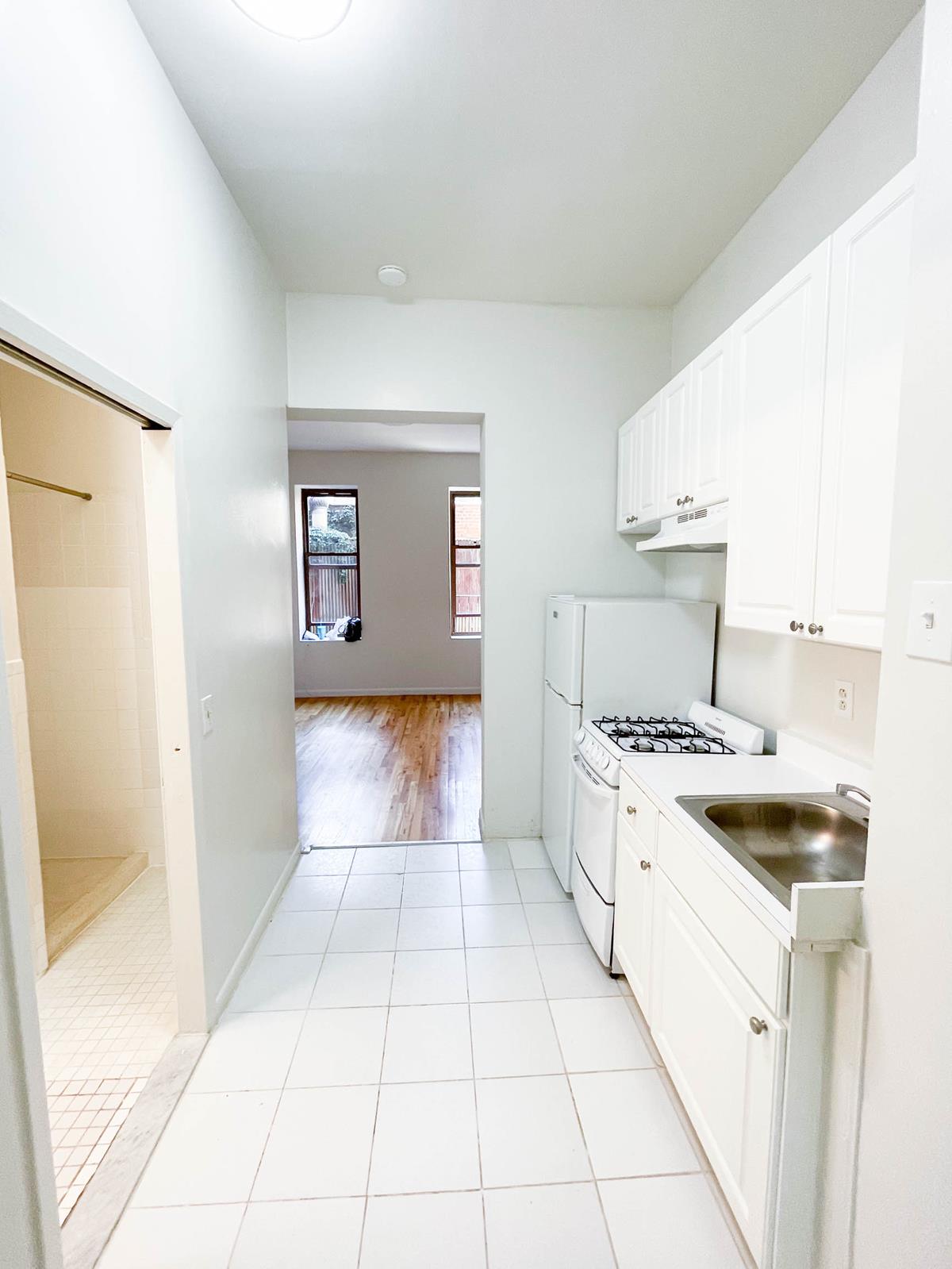 523 Hudson Street 1-RS W. Greenwich Village New York NY 10014