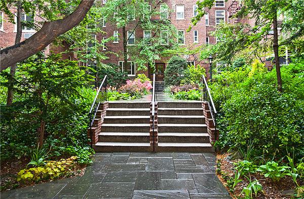 520 East 90th Street Carnegie Hill New York NY 10128