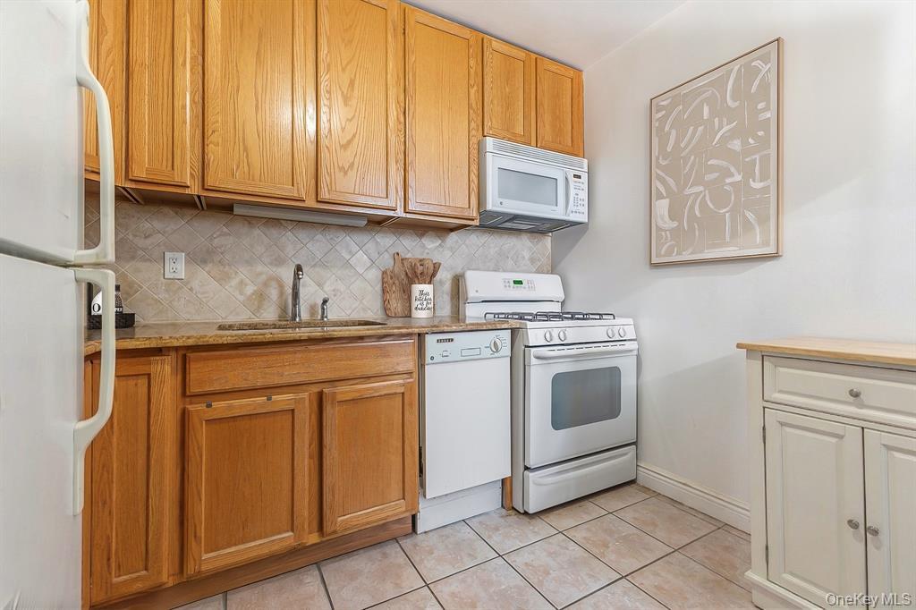 5621 Netherland Avenue 6-B Riverdale Bronx NY 10471