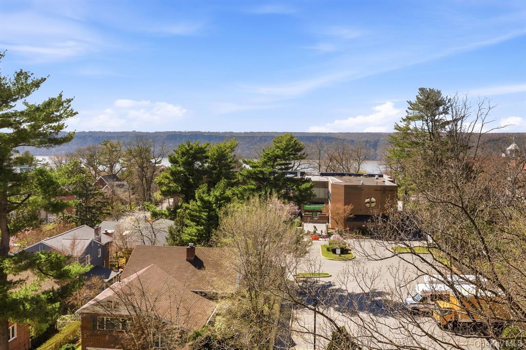 5621 Netherland Avenue 6-B Riverdale Bronx NY 10471