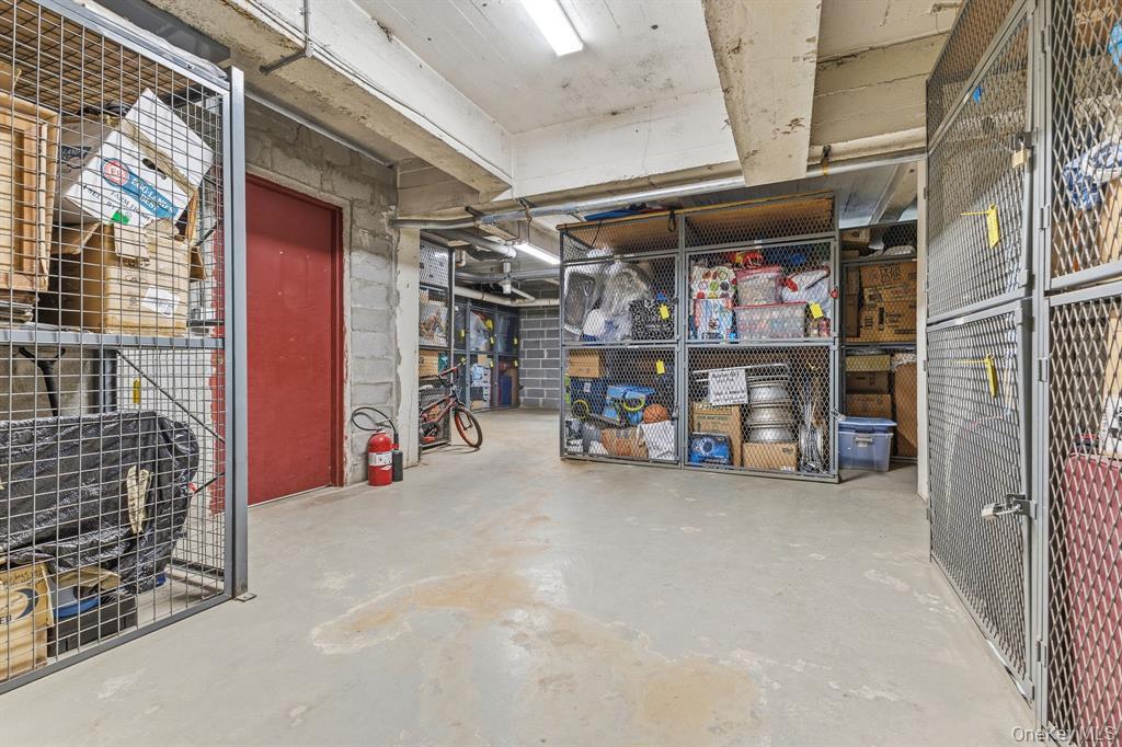 5621 Netherland Avenue 6-B Riverdale Bronx NY 10471