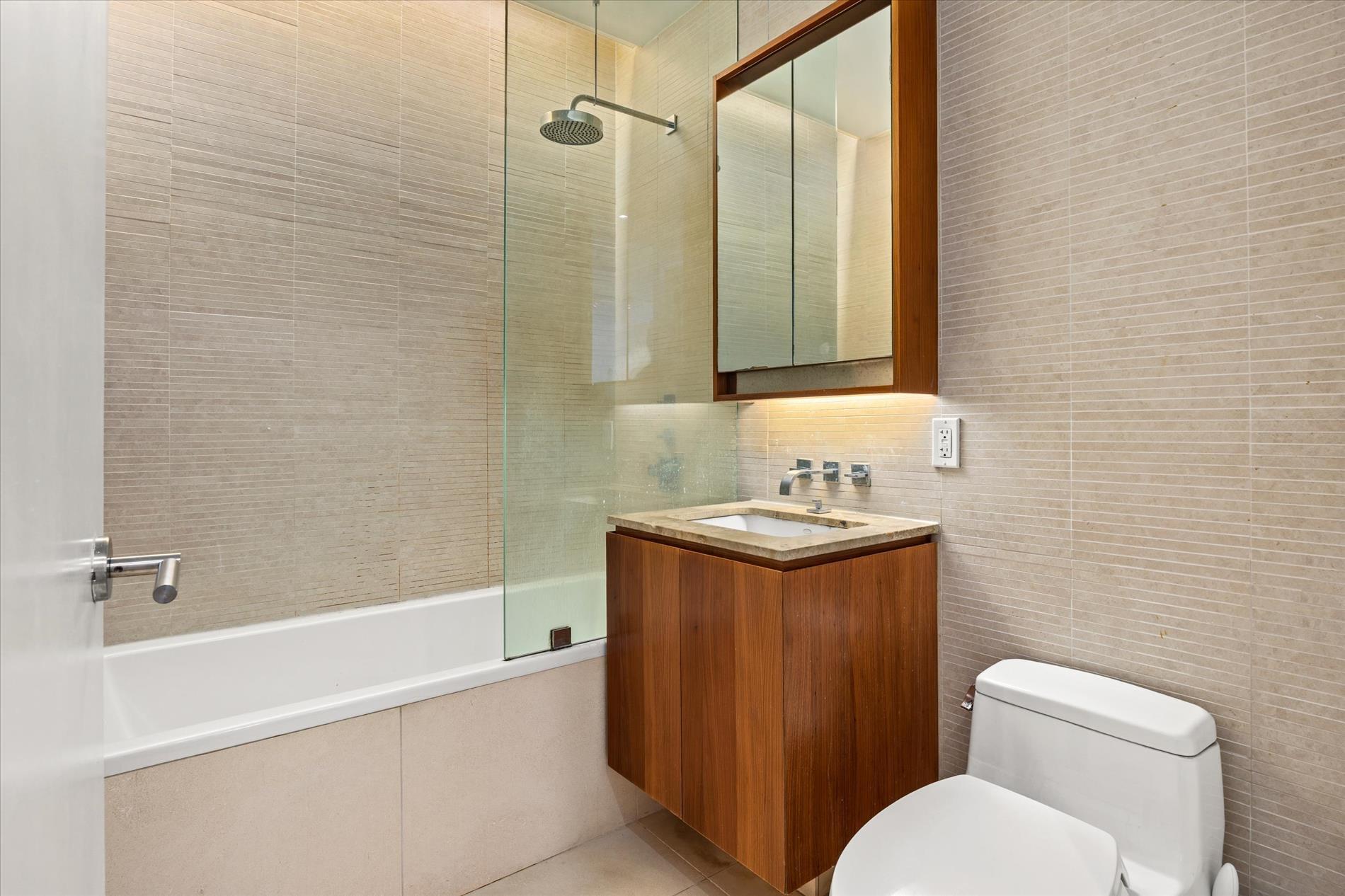 555 West 59th Street 9-A Lincoln Square New York NY 10019
