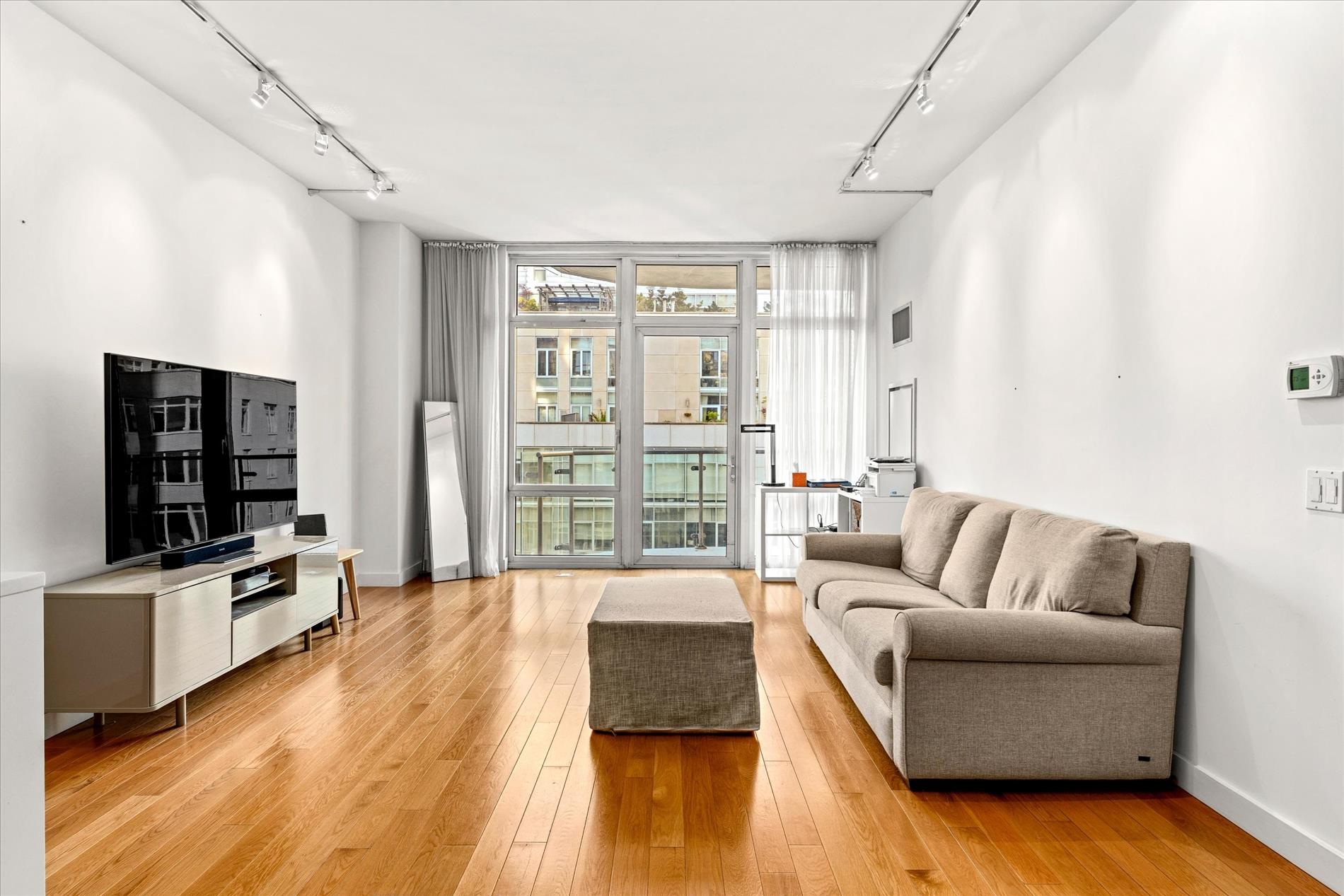 555 West 59th Street 9-A Lincoln Square New York NY 10019