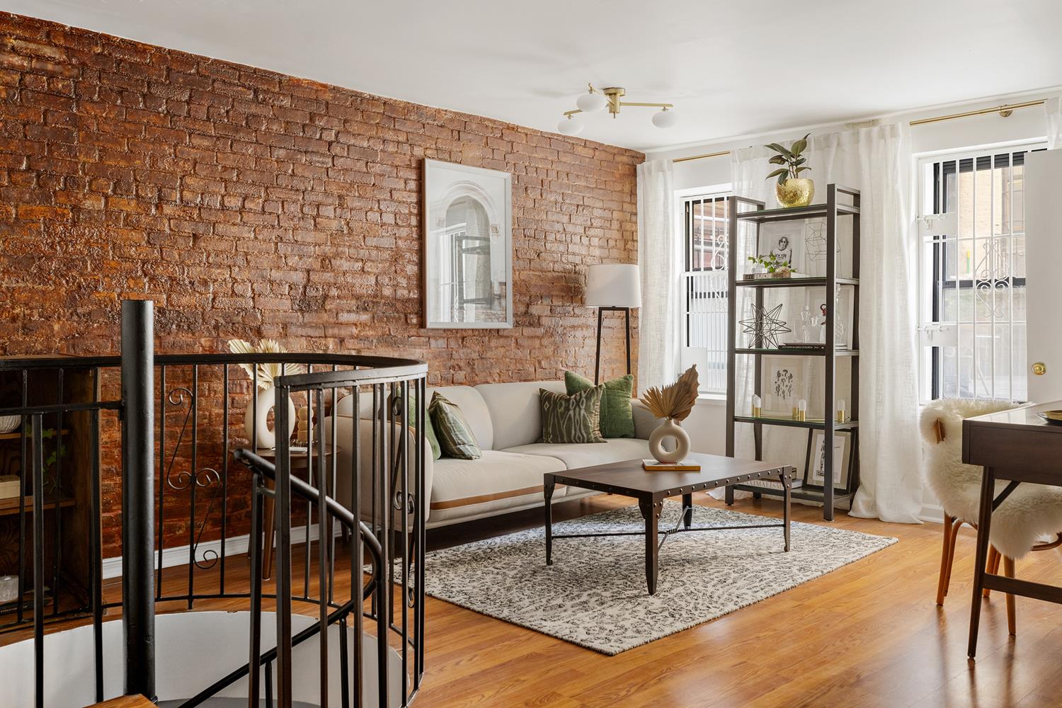 170 Norfolk Street 2 Lower East Side New York NY 10002
