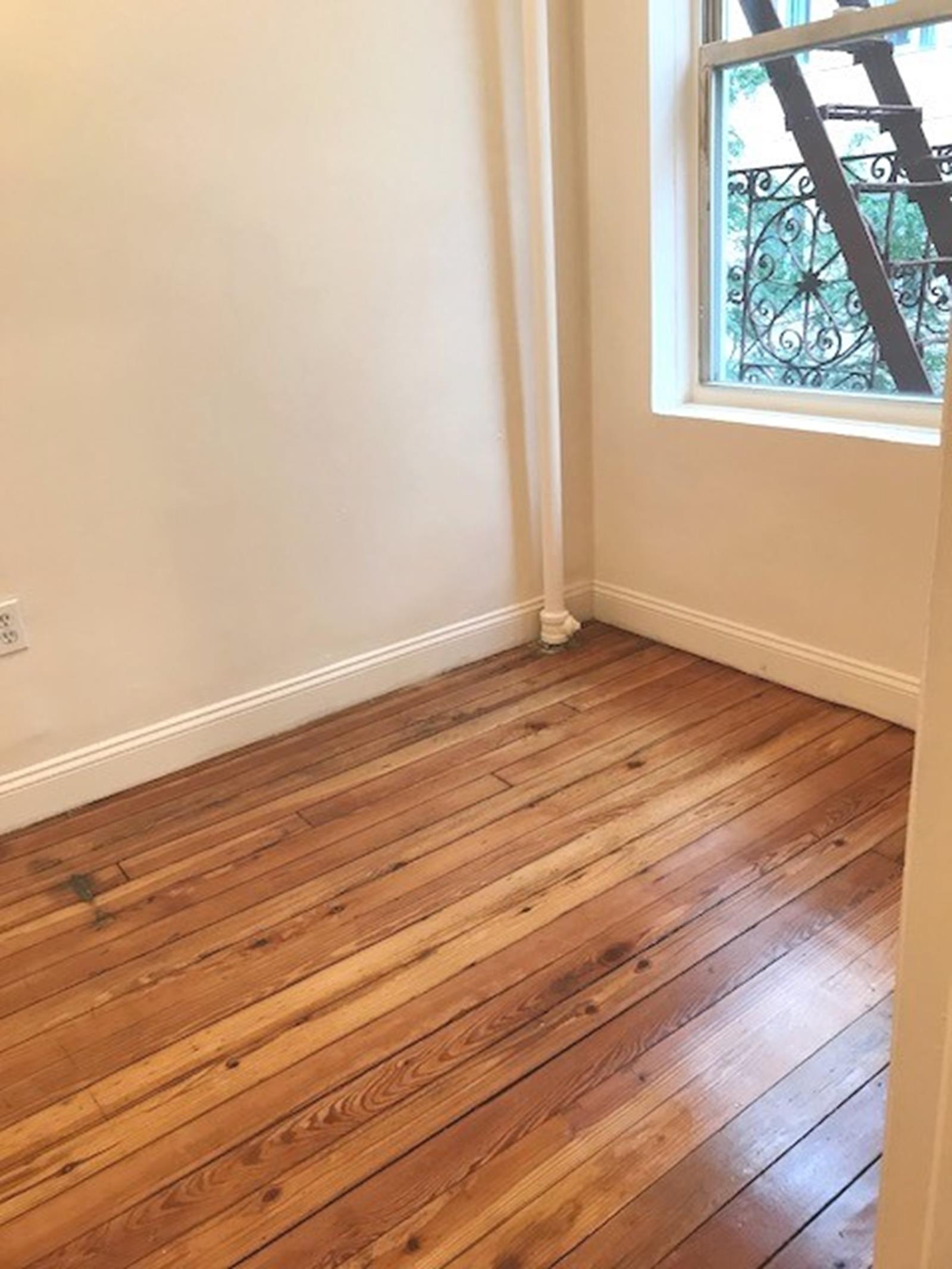 234-236 Thompson Street 10 Greenwich Village New York NY 10012