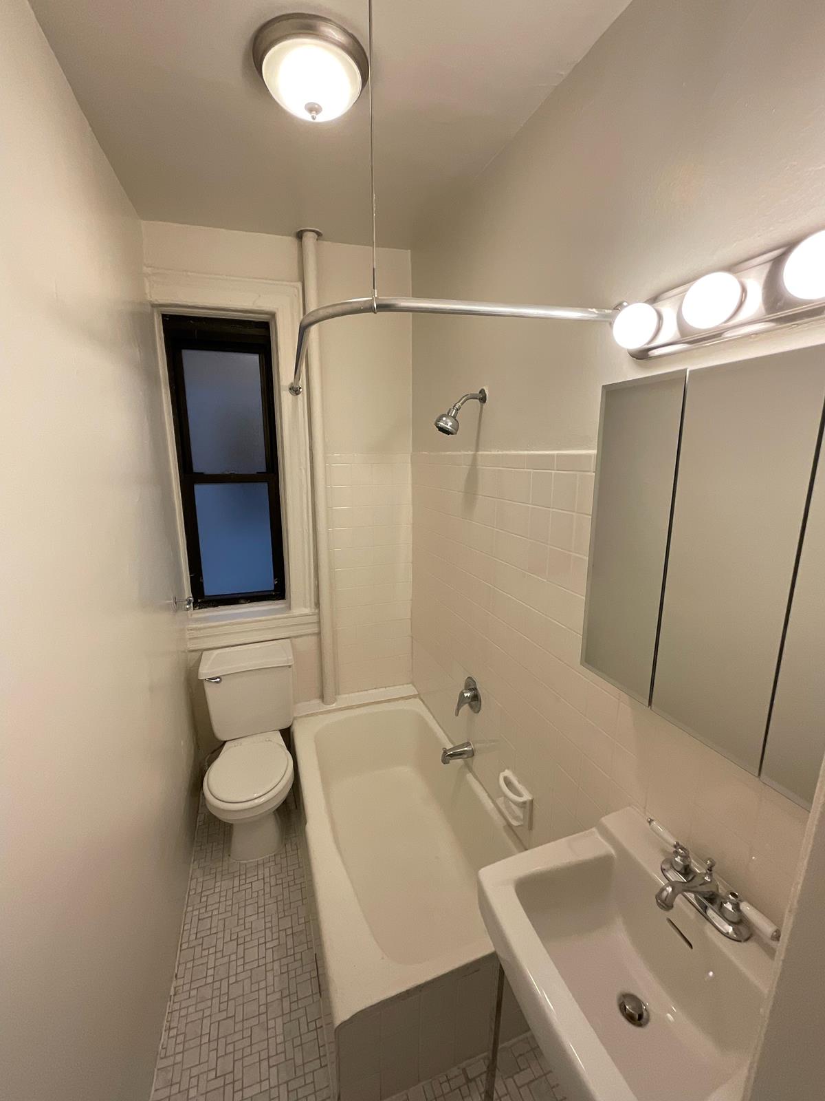 502 Amsterdam Avenue 10 Upper West Side New York NY 10024