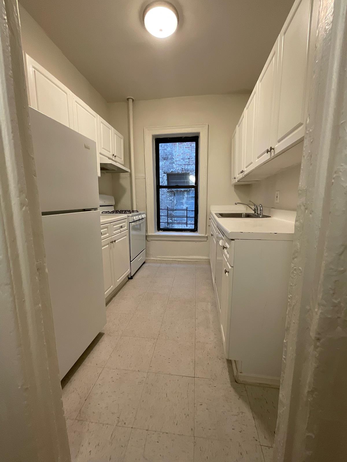 502 Amsterdam Avenue 10 Upper West Side New York NY 10024