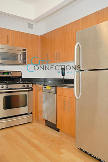 20 West Street, #37A