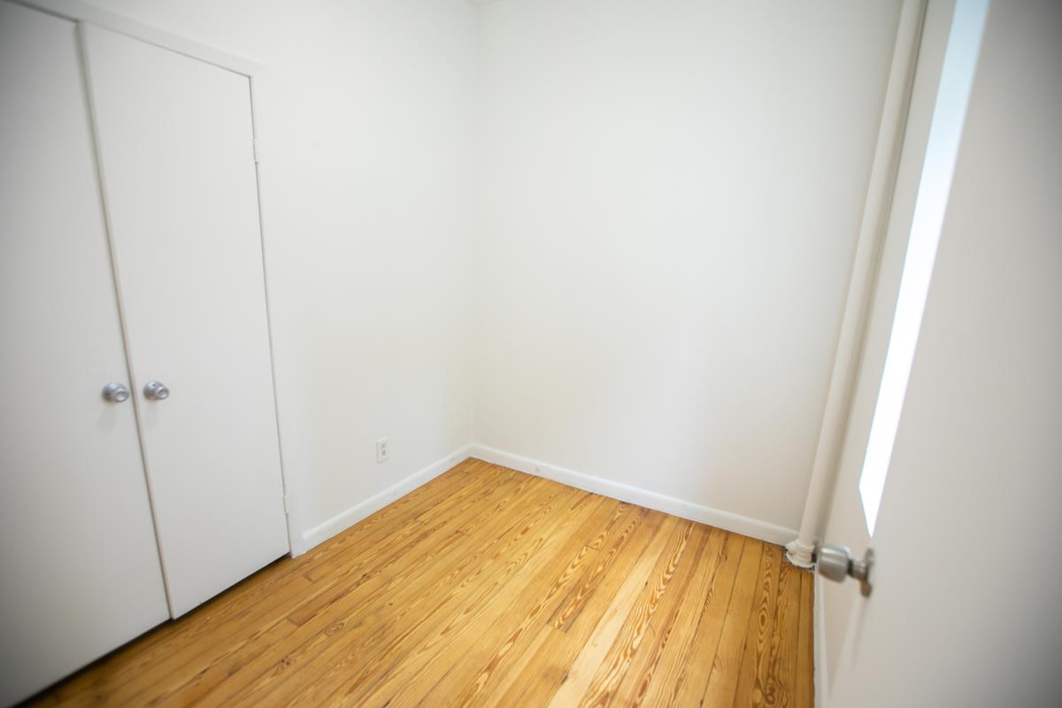 234-236 Thompson Street 6 Greenwich Village New York NY 10012