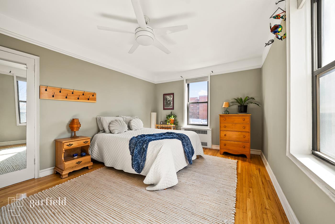 415 Ocean Parkway 4-B Kensington Brooklyn NY 11218