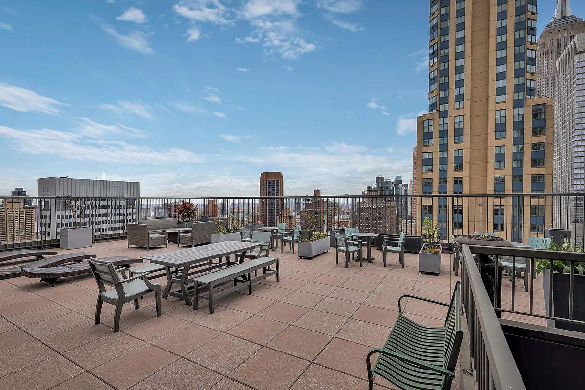 445 Fifth Avenue Murray Hill New York NY 10016