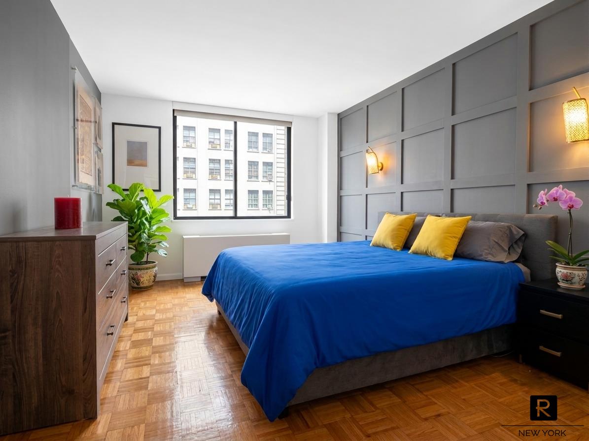 350 West 50th Street Midtown West New York NY 10019