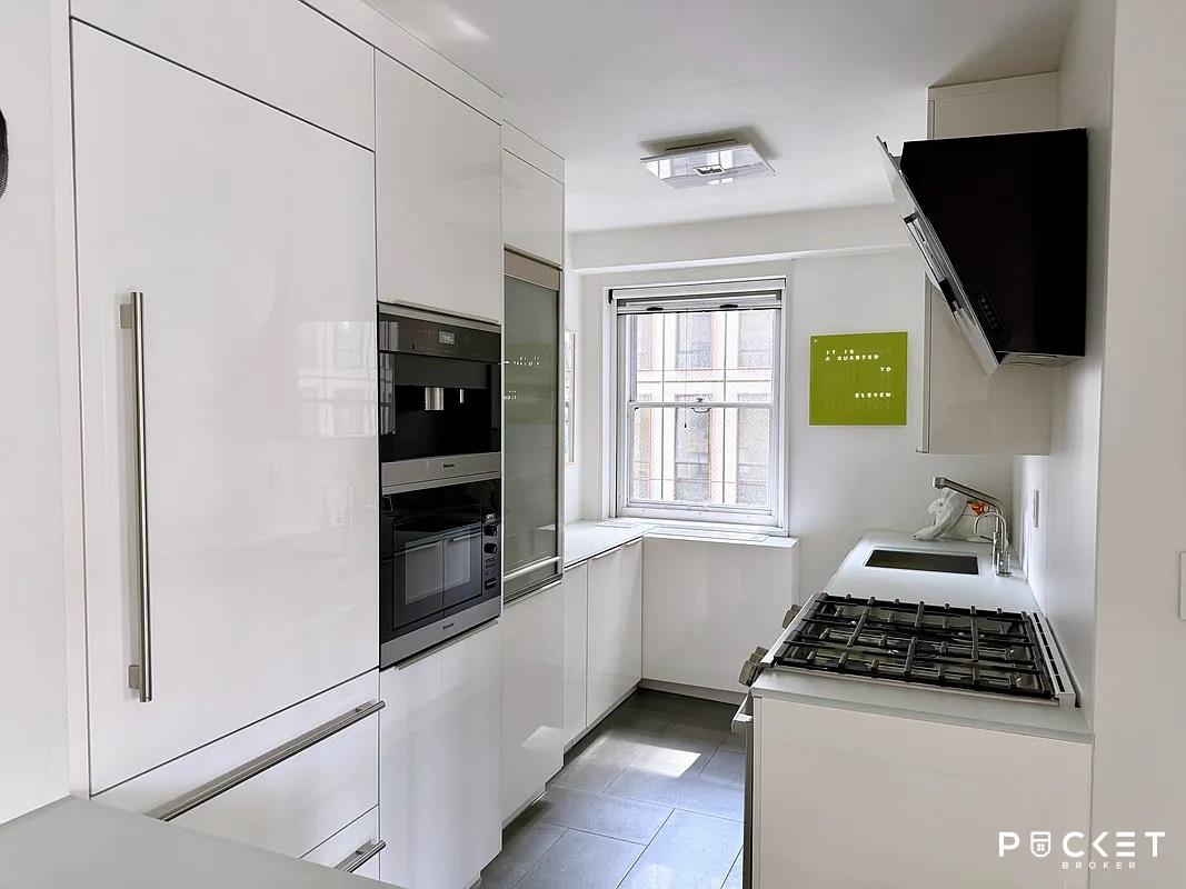 10 West 66th Street 16-D Lincoln Square New York NY 10023