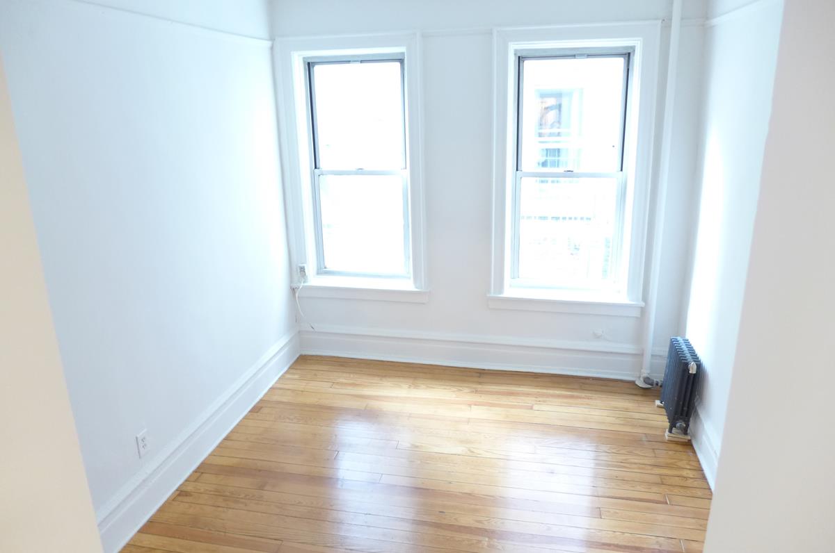 172 Spring Street 12 Soho New York NY 10012