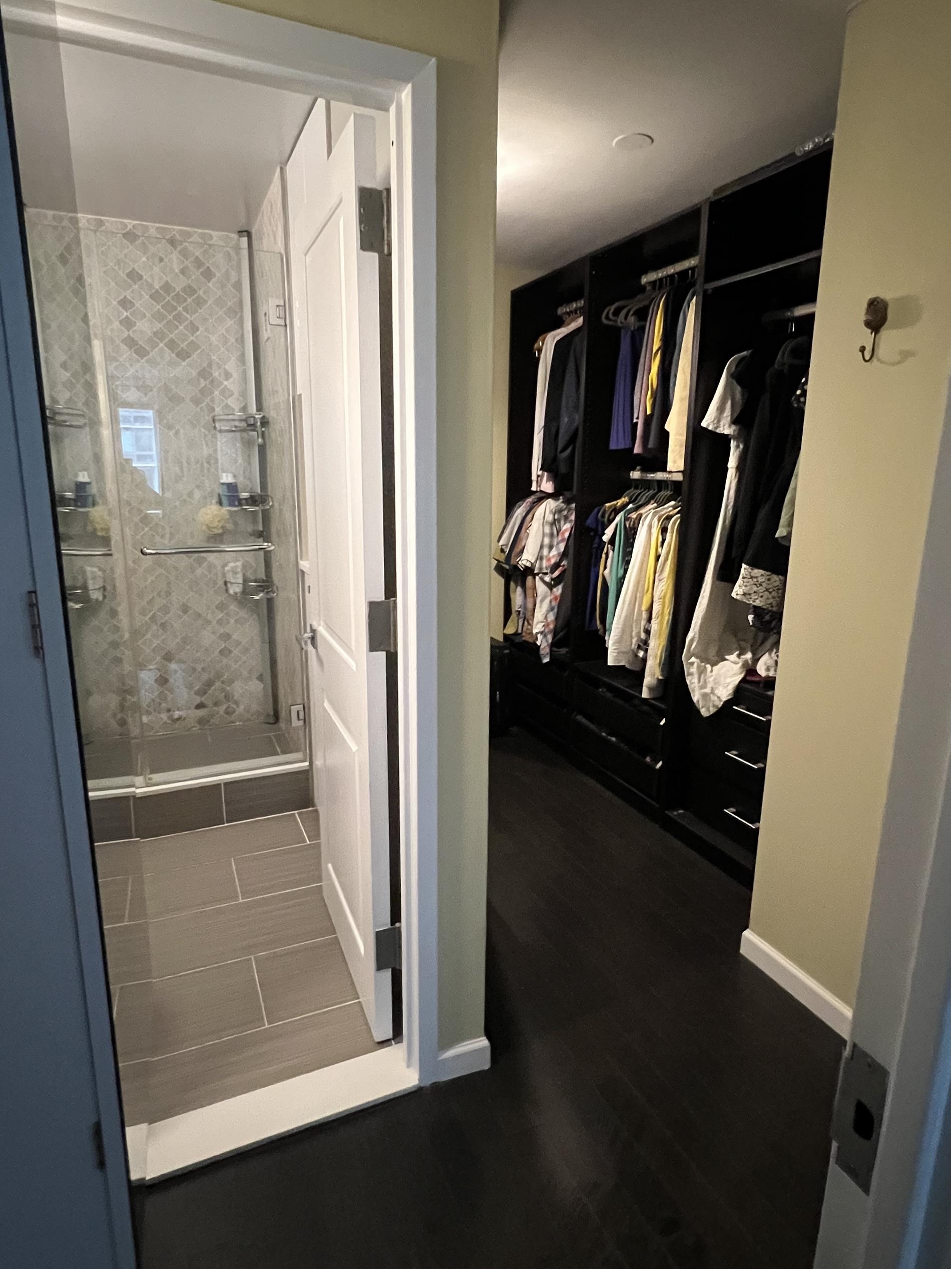 4-74 48th Avenue 28-C Hunters Point Queens NY 11109