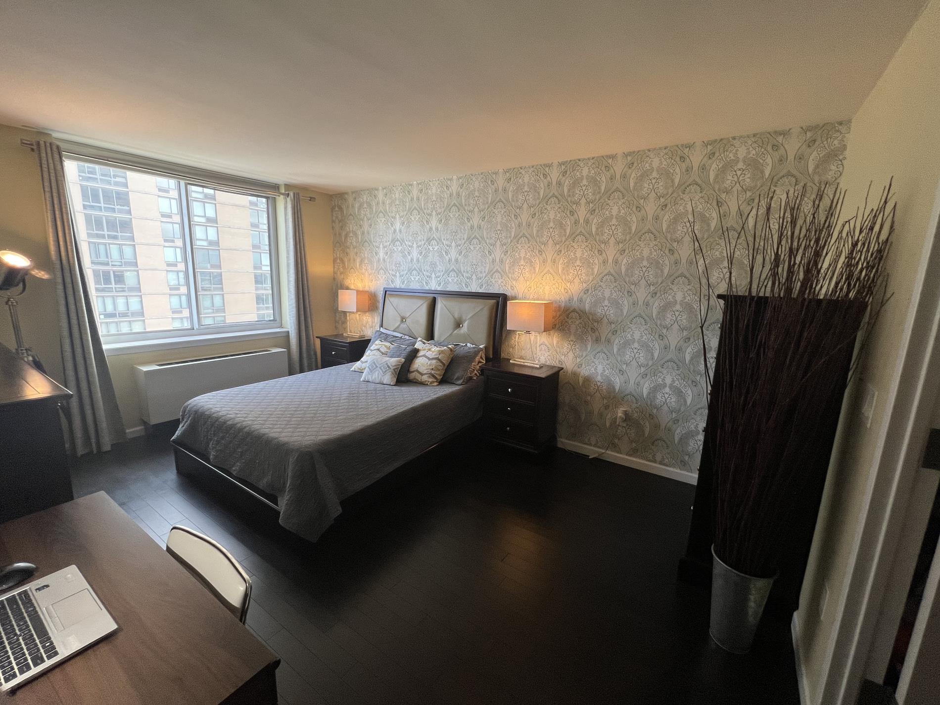 4-74 48th Avenue 28-C Hunters Point Queens NY 11109