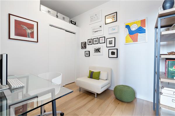 27-28 Thomson Avenue 128 Long Island City Queens NY 11101