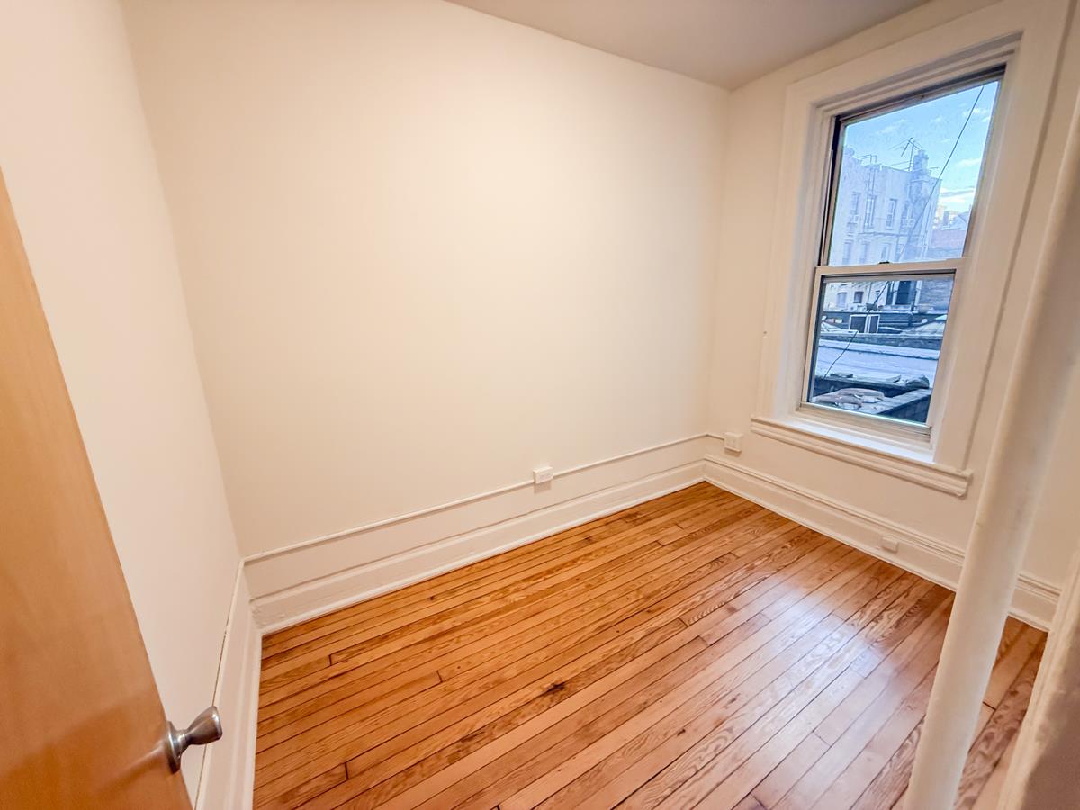 346 East 20th Street 6 Gramercy Park New York NY 10003