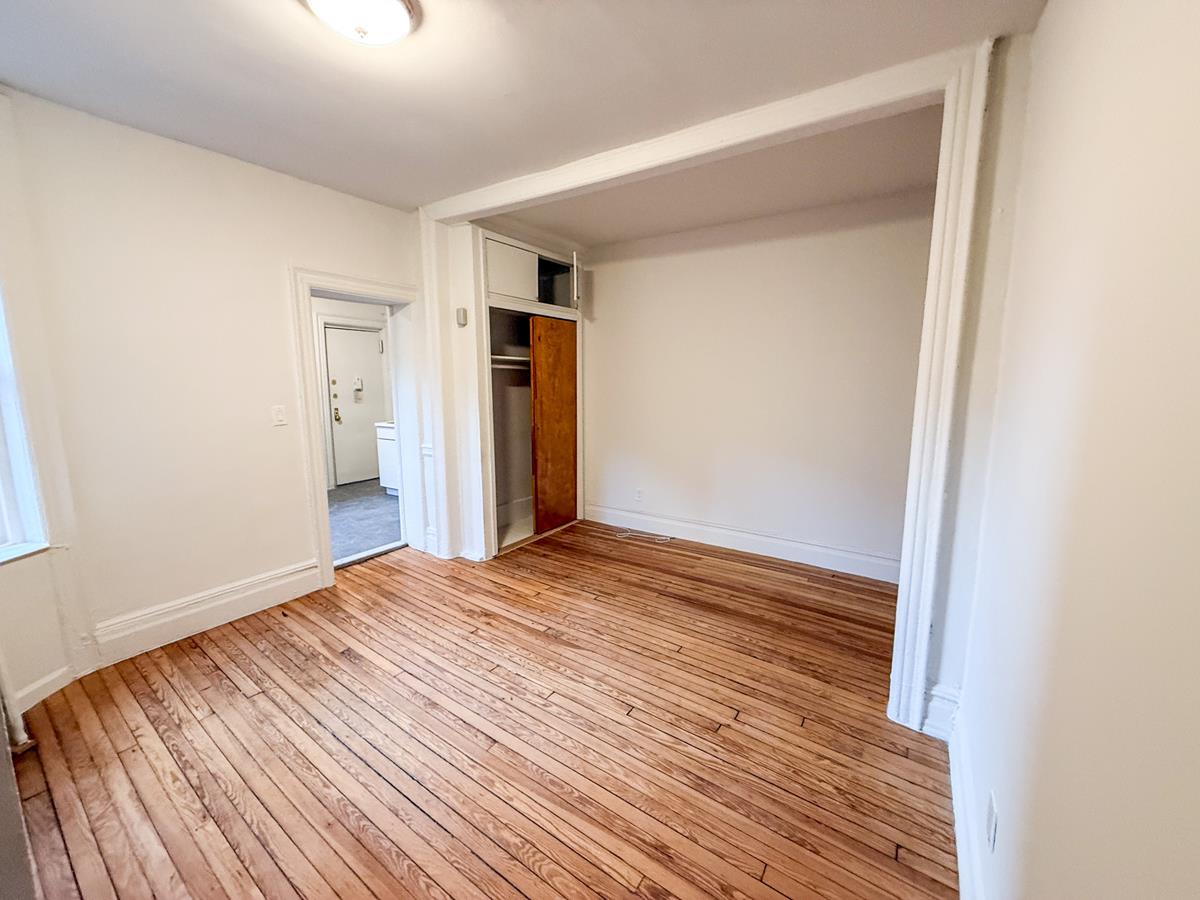 346 East 20th Street 6 Gramercy Park New York NY 10003