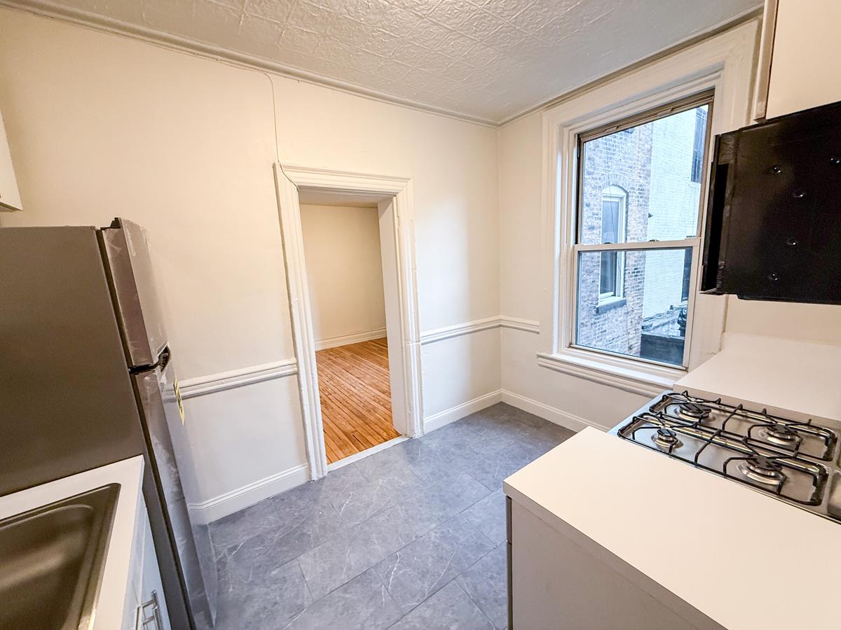 346 East 20th Street 6 Gramercy Park New York NY 10003