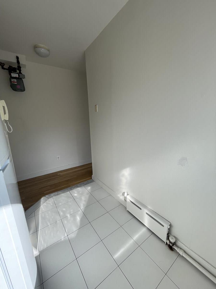 174 Spring Street 21 Greenwich Village New York NY 10012