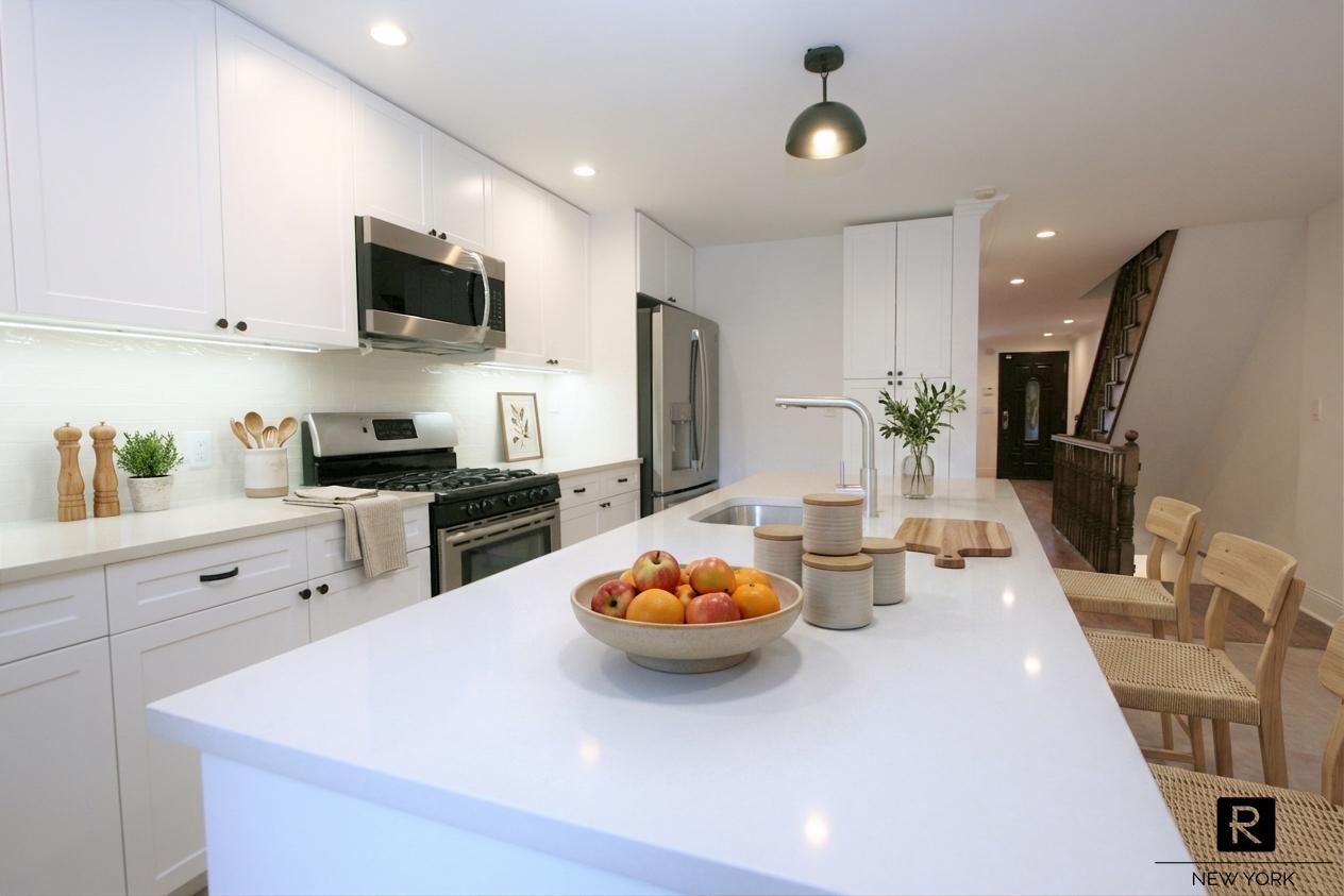 58 6th Avenue Prospect Heights Brooklyn NY 11217