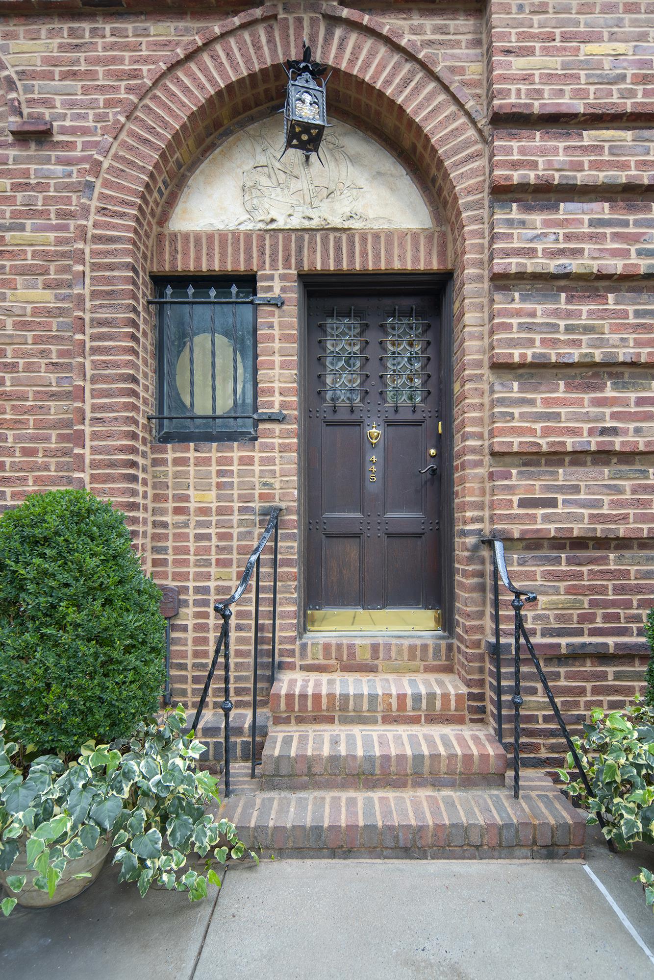 455 East 51st Street 1-G Beekman Place New York NY 10022