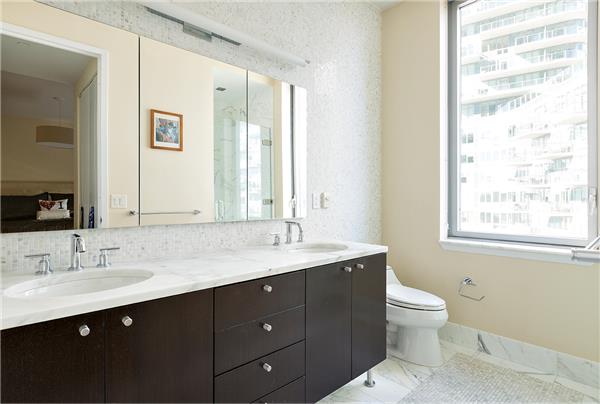 46-30 Center Blvd. 804 Long Island City Queens NY 11109