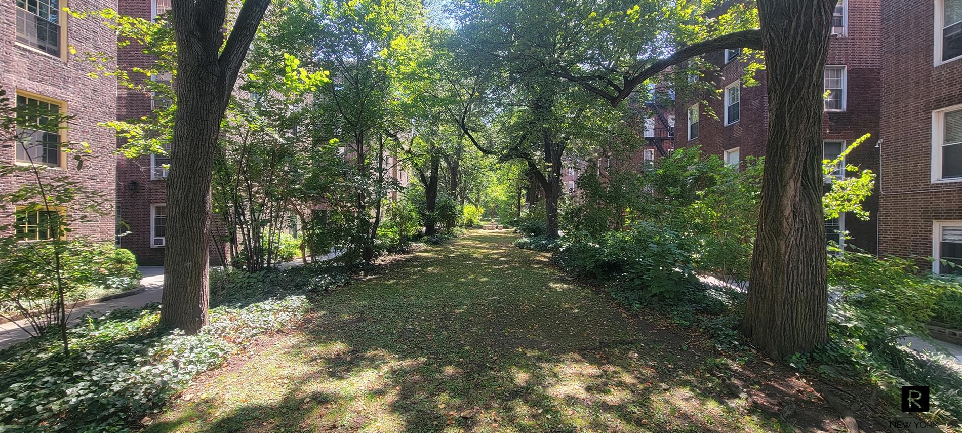 37-33 84th Street Jackson Heights Queens NY 11372