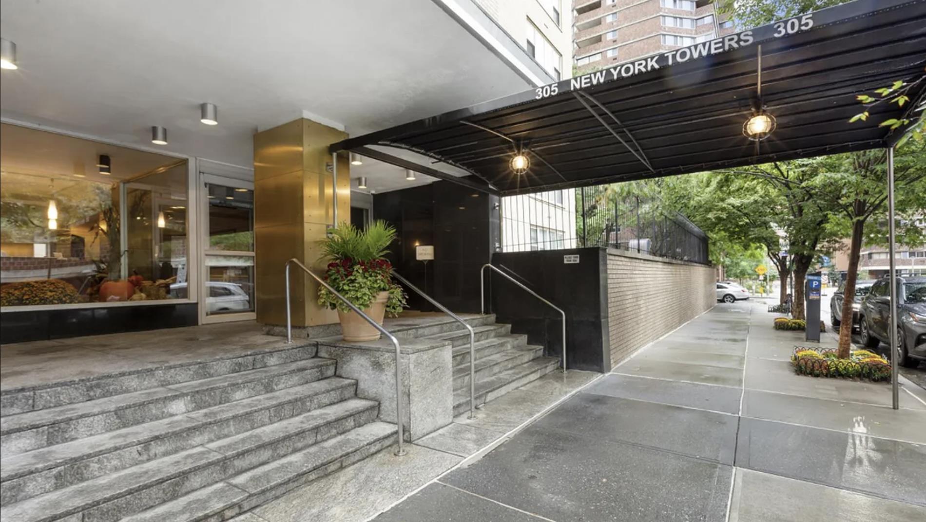 305 East 24th Street 10-L Kips Bay New York NY 10010