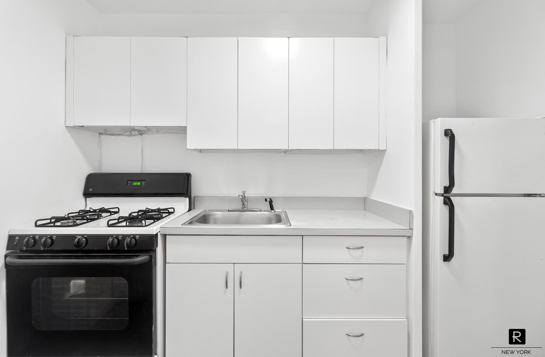 330 East 33rd Street Kips Bay New York NY 10016