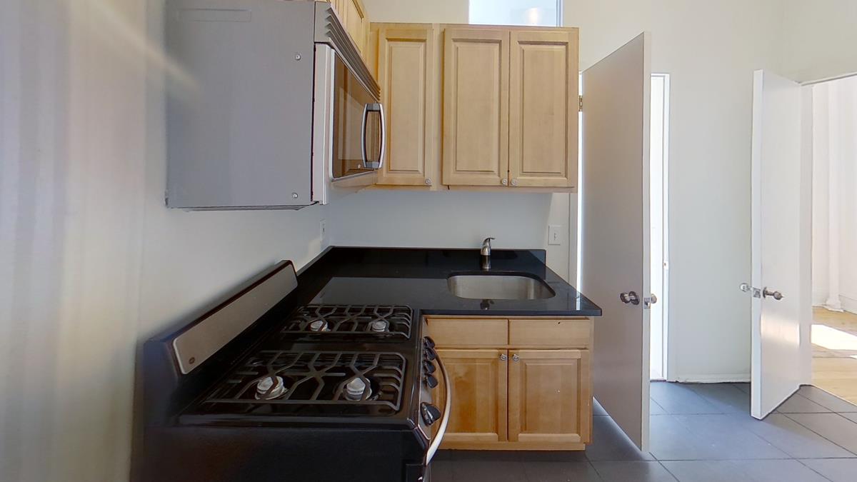 234-236 Thompson Street 24 Greenwich Village New York NY 10012